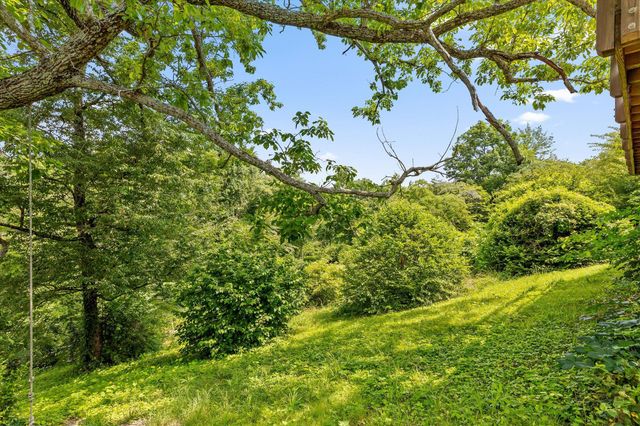 607 Nye Circle, Chattanooga, TN 37405