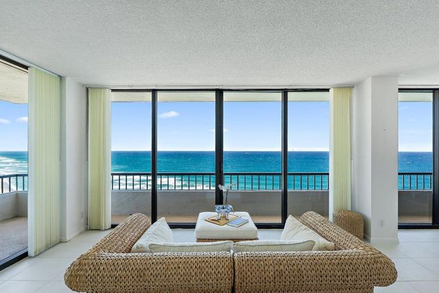 5510 N Ocean Drive 19c, Singer Island, FL 33404