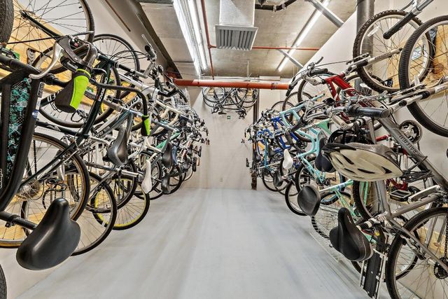 5510 N Ocean Drive 19c, Singer Island, FL 33404