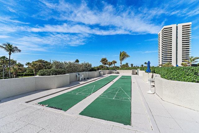 5510 N Ocean Drive 19c, Singer Island, FL 33404