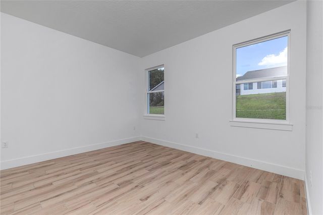 78 FAIRWAY CIRCLE, Umatilla, FL 32784
