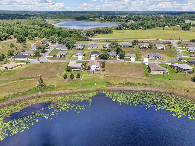 78 FAIRWAY CIRCLE, Umatilla, FL 32784