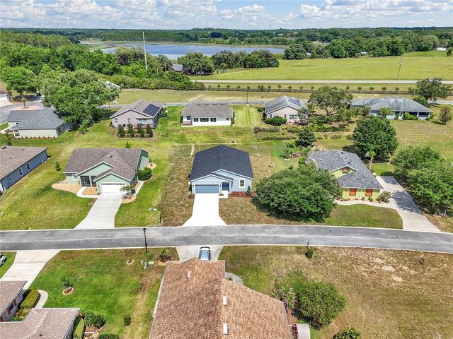 78 FAIRWAY CIRCLE, Umatilla, FL 32784