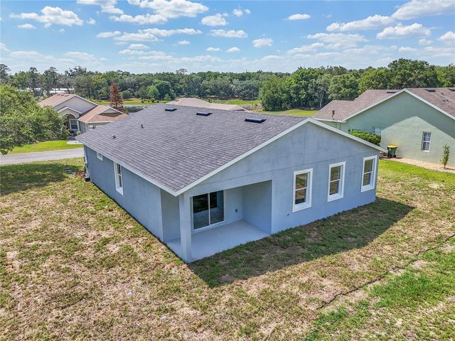 78 FAIRWAY CIRCLE, Umatilla, FL 32784