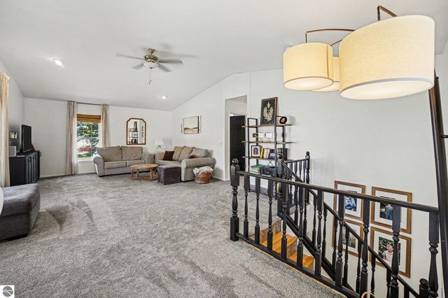 7818 N Luce Road, Alma, MI 48801