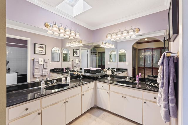 4158 NW 6th Street, Deerfield Beach, FL 33442