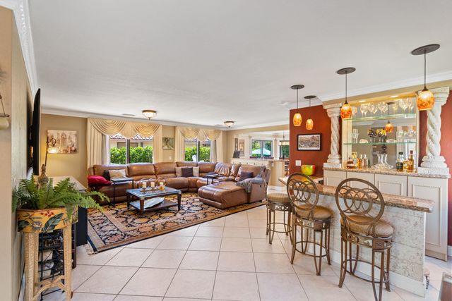 4158 NW 6th Street, Deerfield Beach, FL 33442