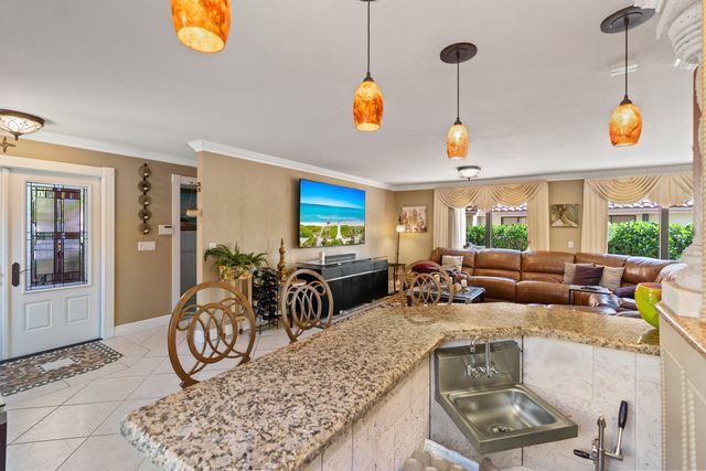 4158 NW 6th Street, Deerfield Beach, FL 33442