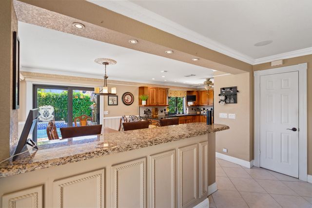 4158 NW 6th Street, Deerfield Beach, FL 33442