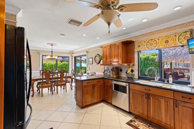 4158 NW 6th Street, Deerfield Beach, FL 33442