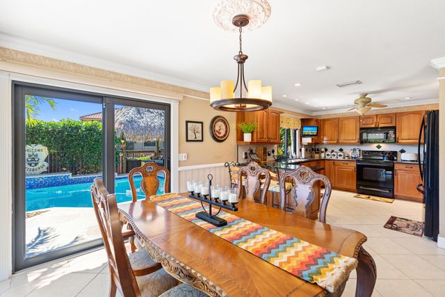 4158 NW 6th Street, Deerfield Beach, FL 33442