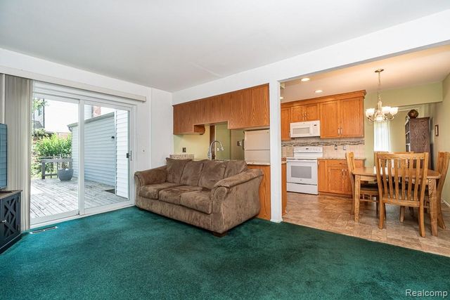 11678 Monsbrook Court, Sterling Heights, MI 48312