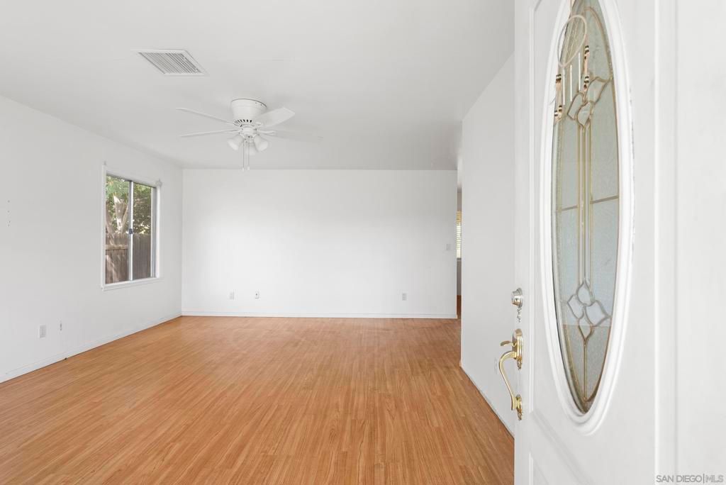 1039 Alveda Ave, El Cajon, CA 92019 — photo 4