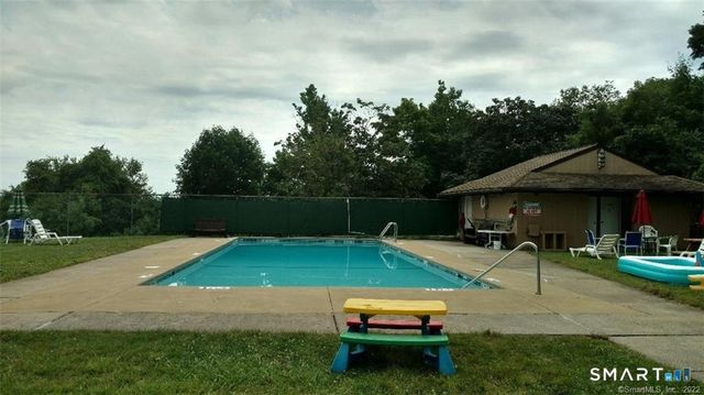 2211 Cromwell Hills Drive 2211, Cromwell, CT 06416