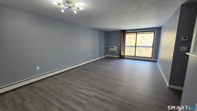 2211 Cromwell Hills Drive 2211, Cromwell, CT 06416