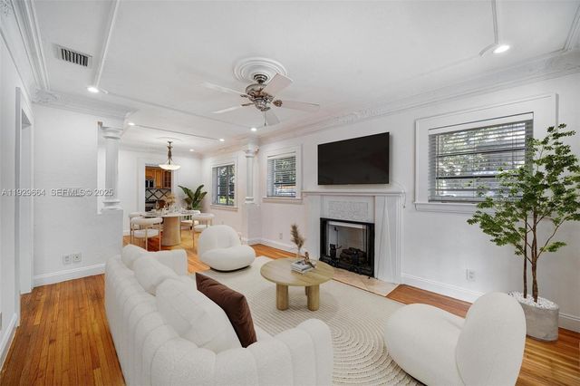 1790 Wa Kee Na Dr, Miami, FL 33133