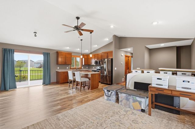 2237 Pioneer Trail, New Richmond, WI 54017