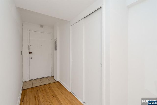 3051 Edwin 1B, Fort Lee, NJ 07024