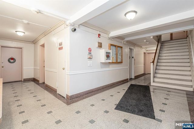 3051 Edwin 1B, Fort Lee, NJ 07024