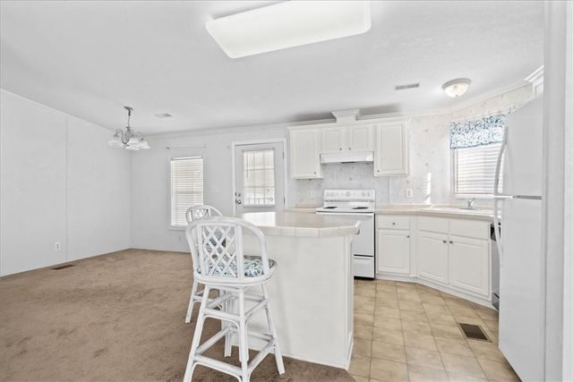 641 Hyacinth Circle, Barefoot Bay, FL 32976