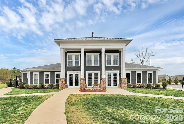 7596 Nolen Farm Drive, Gastonia, NC 28056