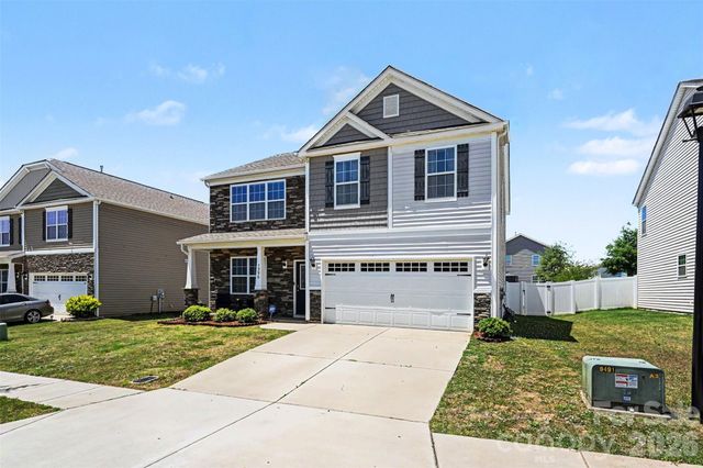 7596 Nolen Farm Drive, Gastonia, NC 28056