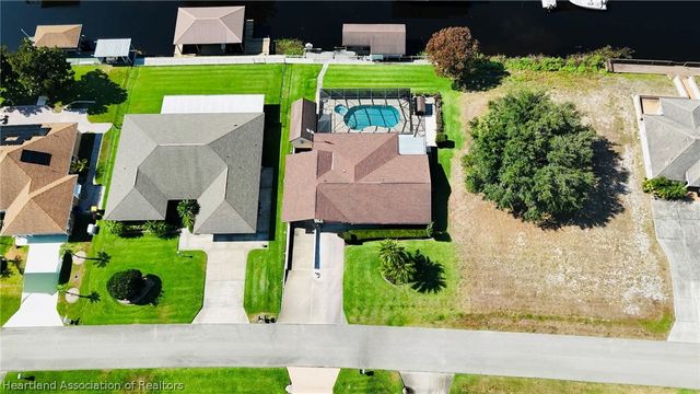 117 Citrus Road NE, Lake Placid, FL 33852