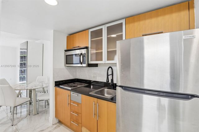1750 N Bayshore Drive 3207, Miami, FL 33132