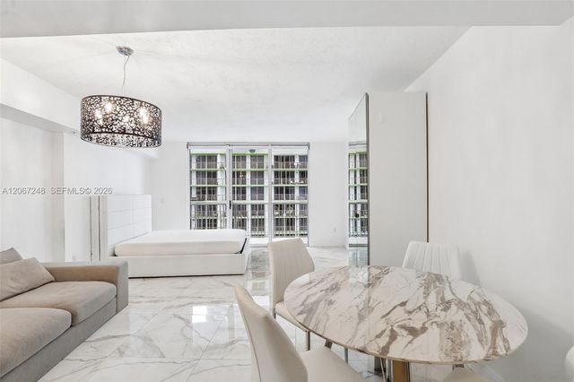 1750 N Bayshore Drive 3207, Miami, FL 33132
