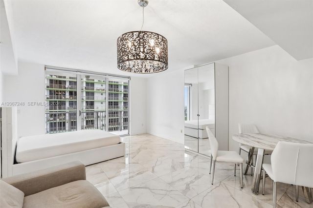 1750 N Bayshore Drive 3207, Miami, FL 33132