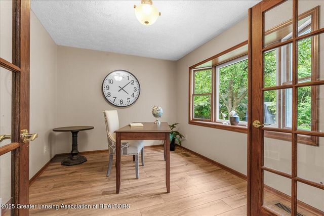 4870 Westgate Circle, Holt, MI 48842