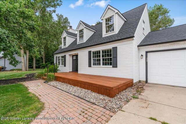 4870 Westgate Circle, Holt, MI 48842