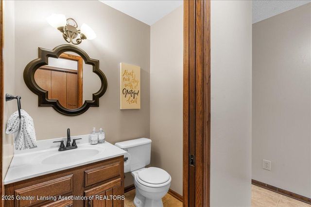 4870 Westgate Circle, Holt, MI 48842