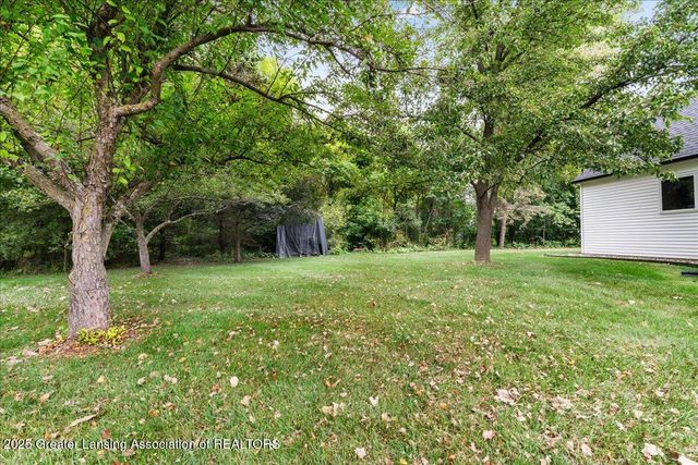 4870 Westgate Circle, Holt, MI 48842