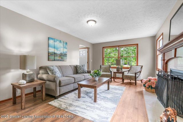 4870 Westgate Circle, Holt, MI 48842