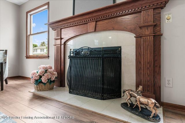 4870 Westgate Circle, Holt, MI 48842