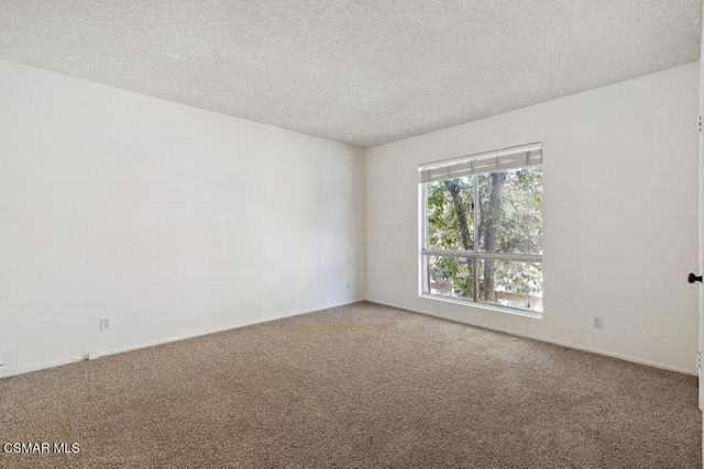 27401 Country Glen Road, Agoura Hills, CA 91301