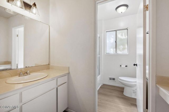 27401 Country Glen Road, Agoura Hills, CA 91301