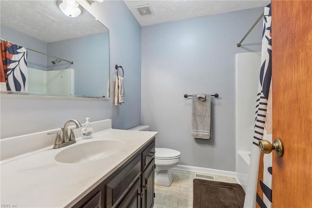 89 Deer Run TRL, Newport News, VA 23602