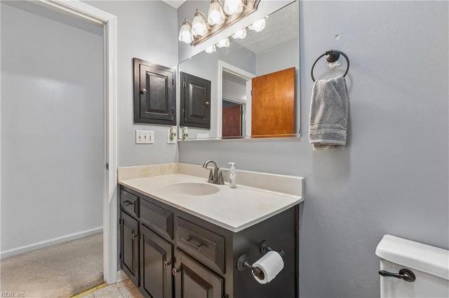 89 Deer Run TRL, Newport News, VA 23602