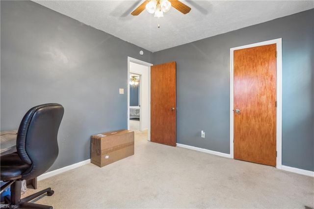 89 Deer Run TRL, Newport News, VA 23602