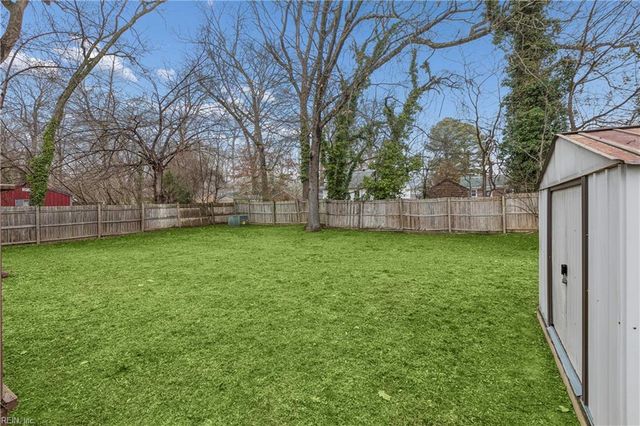 89 Deer Run TRL, Newport News, VA 23602