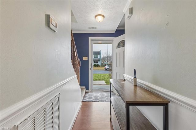 89 Deer Run TRL, Newport News, VA 23602