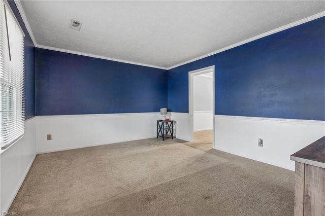 89 Deer Run TRL, Newport News, VA 23602