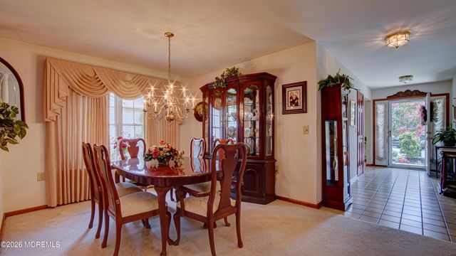 22 Portebello Road, Jackson, NJ 08527