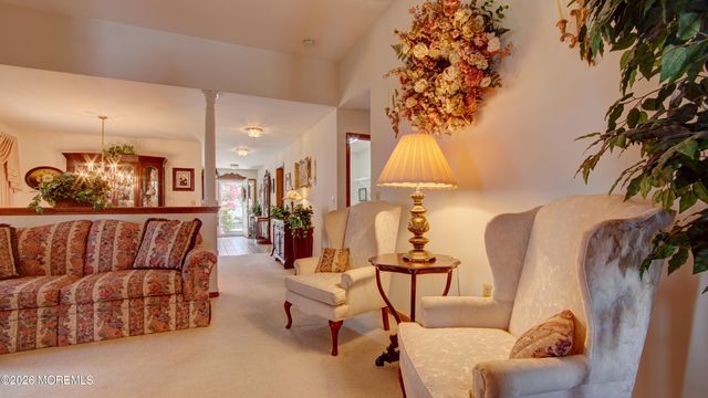 22 Portebello Road, Jackson, NJ 08527