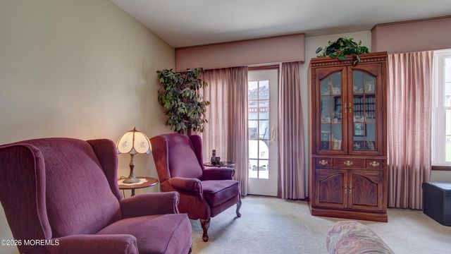 22 Portebello Road, Jackson, NJ 08527