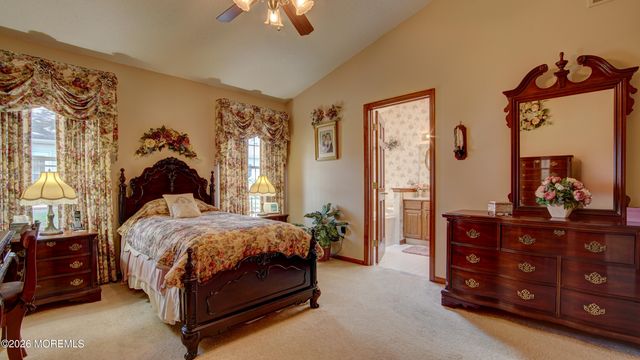 22 Portebello Road, Jackson, NJ 08527