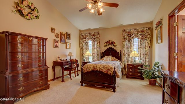 22 Portebello Road, Jackson, NJ 08527