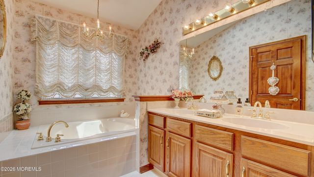 22 Portebello Road, Jackson, NJ 08527
